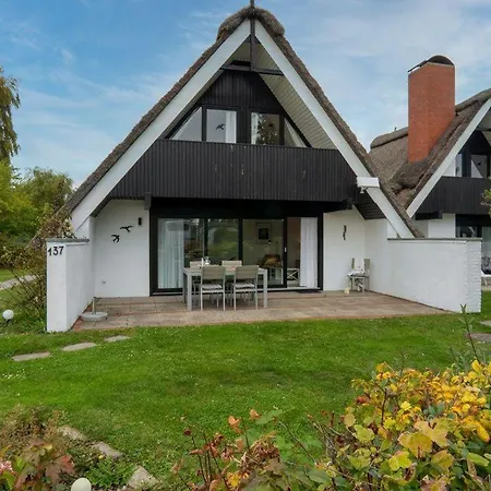 Holiday home Am-hohen-ufer-reetdach-haus-nr-137-reetloft-1 Grossenbrode